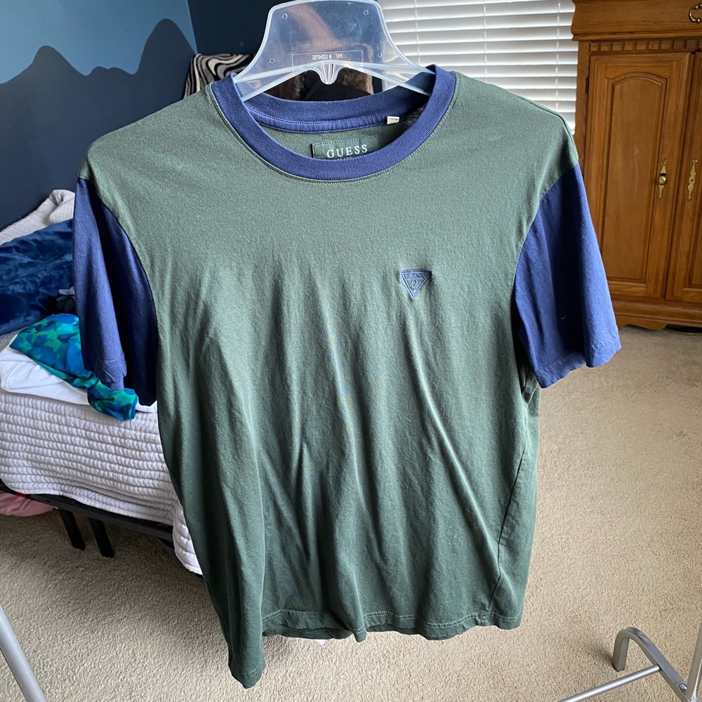 Guess brand tee shirt